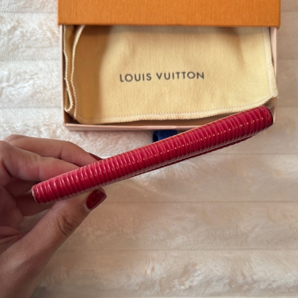 Louis Vuitton Red EPI Wallet - Picture 7 of 10